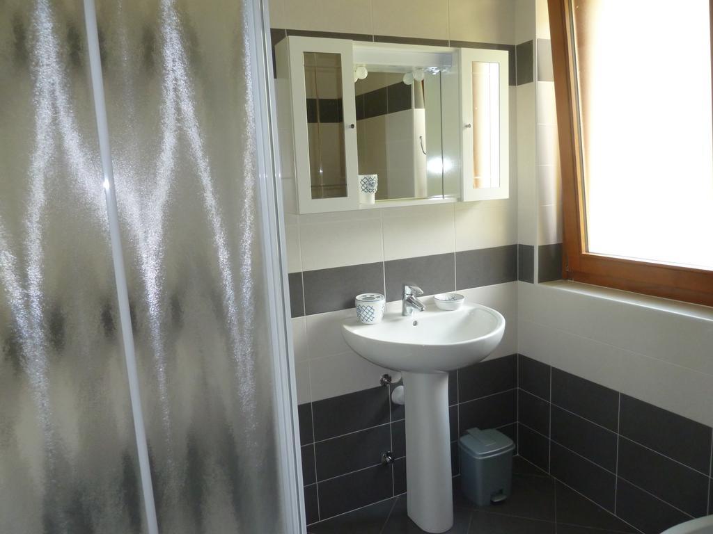 Apartamento Casa Marisa Malcesine Habitación foto